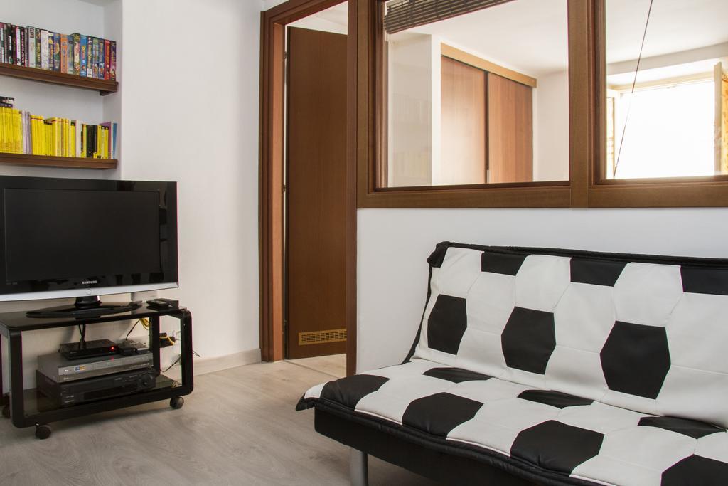 Apartment Via Sant'Alessandro بيرغامو الغرفة الصورة