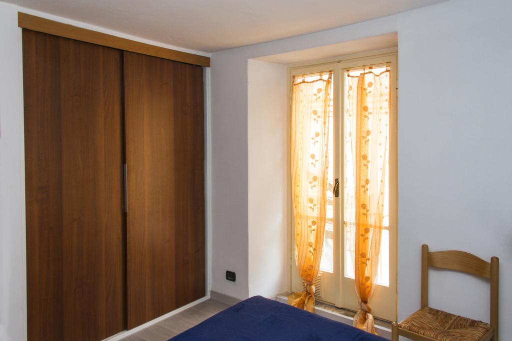 Apartment Via Sant'Alessandro بيرغامو الغرفة الصورة