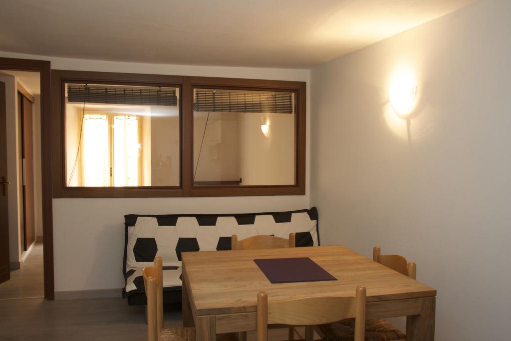 Apartment Via Sant'Alessandro بيرغامو الغرفة الصورة